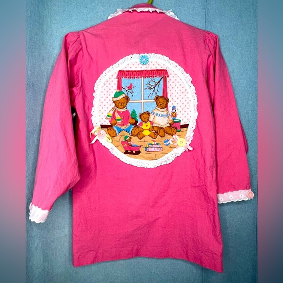 Pink “Teddy Bears and Buttons” Vintage Junior’s Sears Shacket - Picture 4 of 8